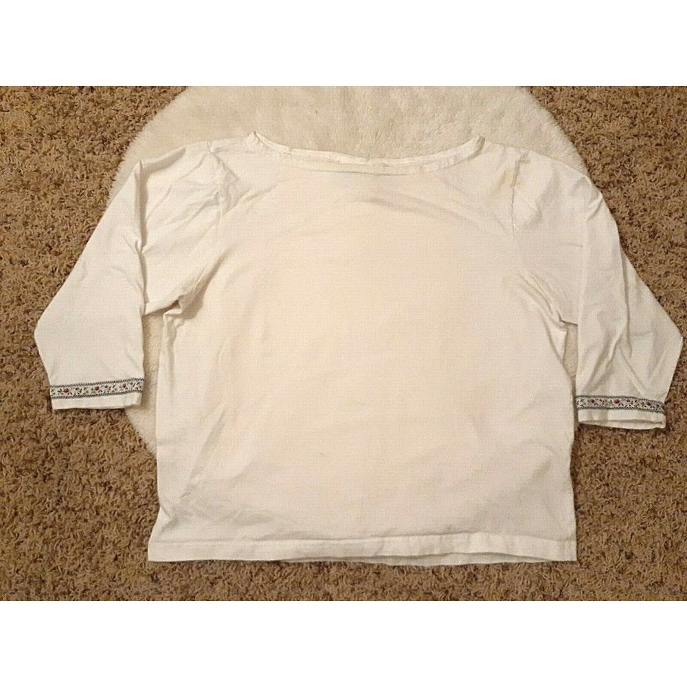 Capacity Knits Womens White 3/4 Sleeve Shirt Blouse Top Floral Detail Size Large